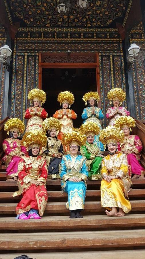 Rumah Pakankamihブキティンギ エクステリア 写真
